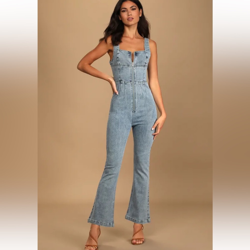 Lulus Keep Groovin’ denim jumpsuit